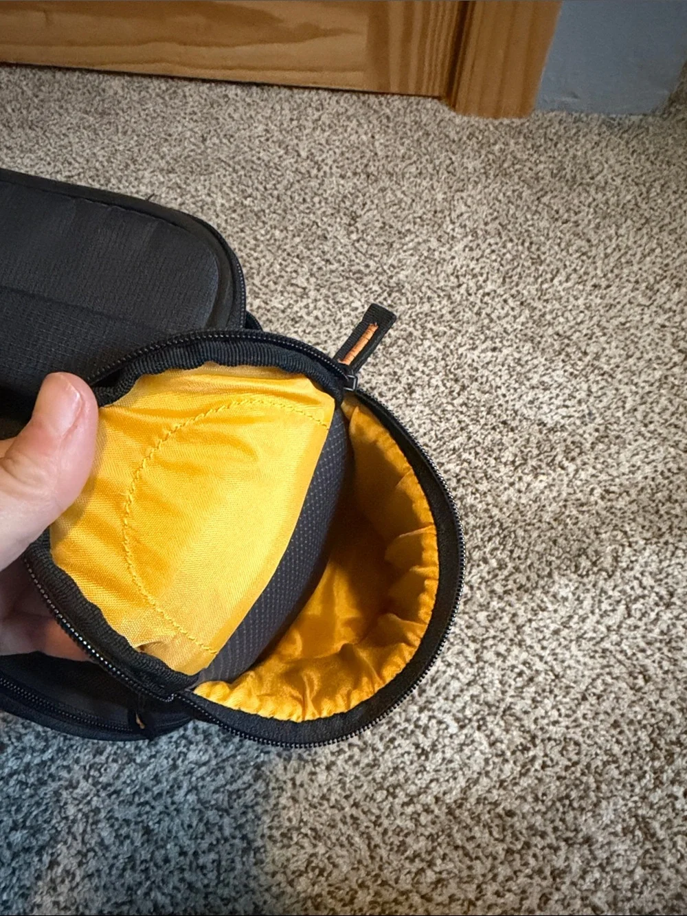 Case Logic Black Camera Bag - Compact Photo & Video Carrying Case